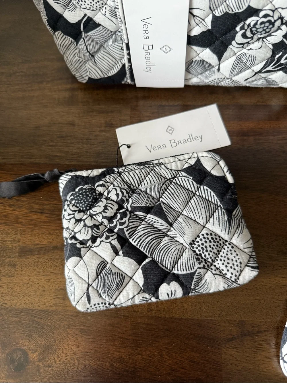 Vera Bradley Tote Bag Coin Purse And Keychain Bundle NWT - Picture 7 of 10